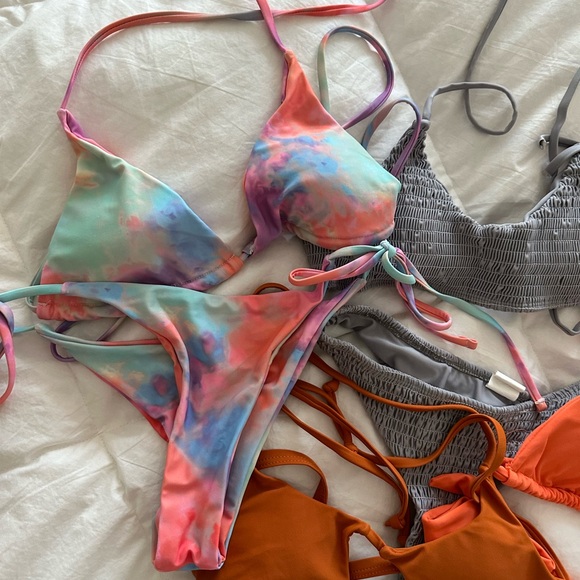 Bikini bundle - Picture 2 of 4